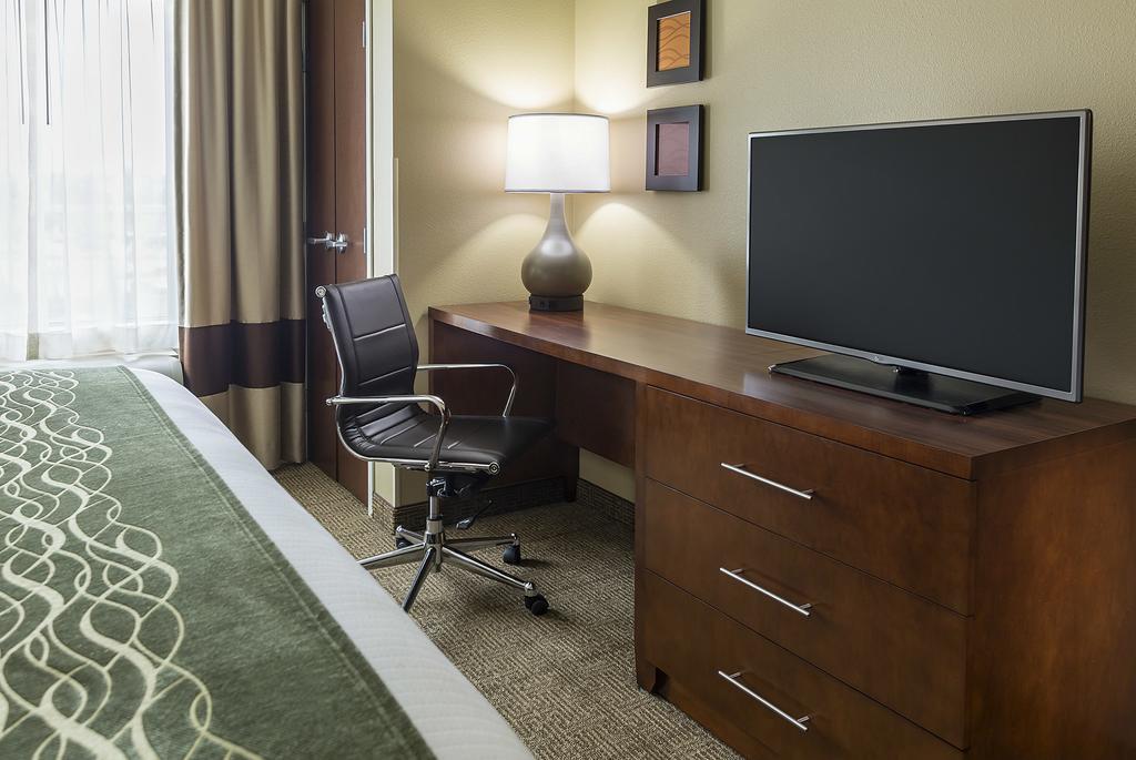 Comfort Inn & Suites West - Medical Center Rochester Luaran gambar